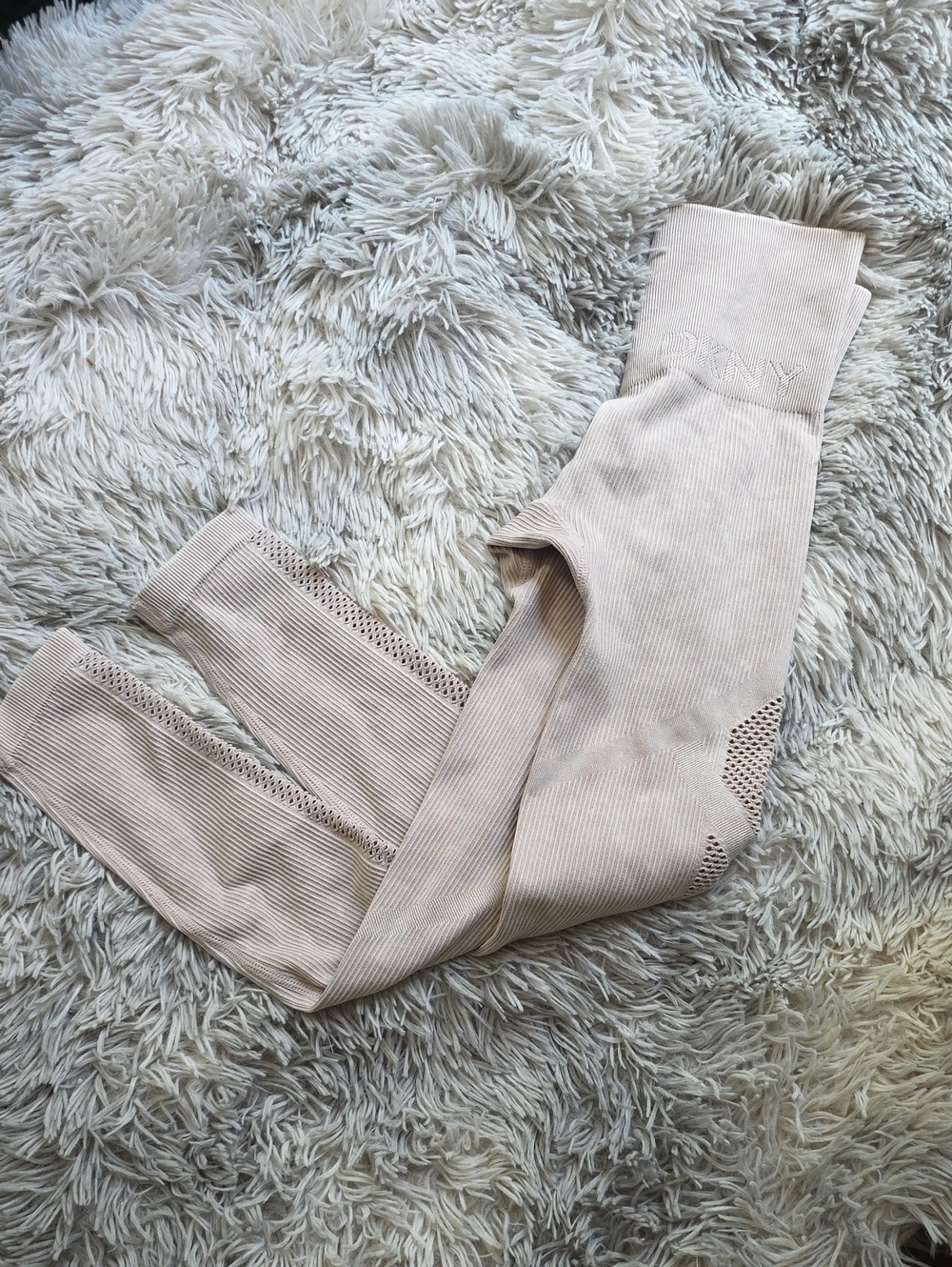 DKNY Ribbed High-Waist Leggings in Light Beige